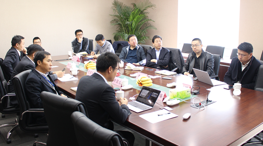 北京市经开区管委会绳立成副主任一行莅临尊龙抖圈官网考察